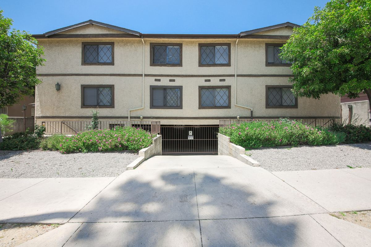 1117-1119 Linden Ave, Glendale