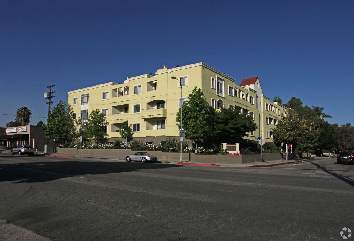 14900 Moorpark Ave, Sherman Oaks