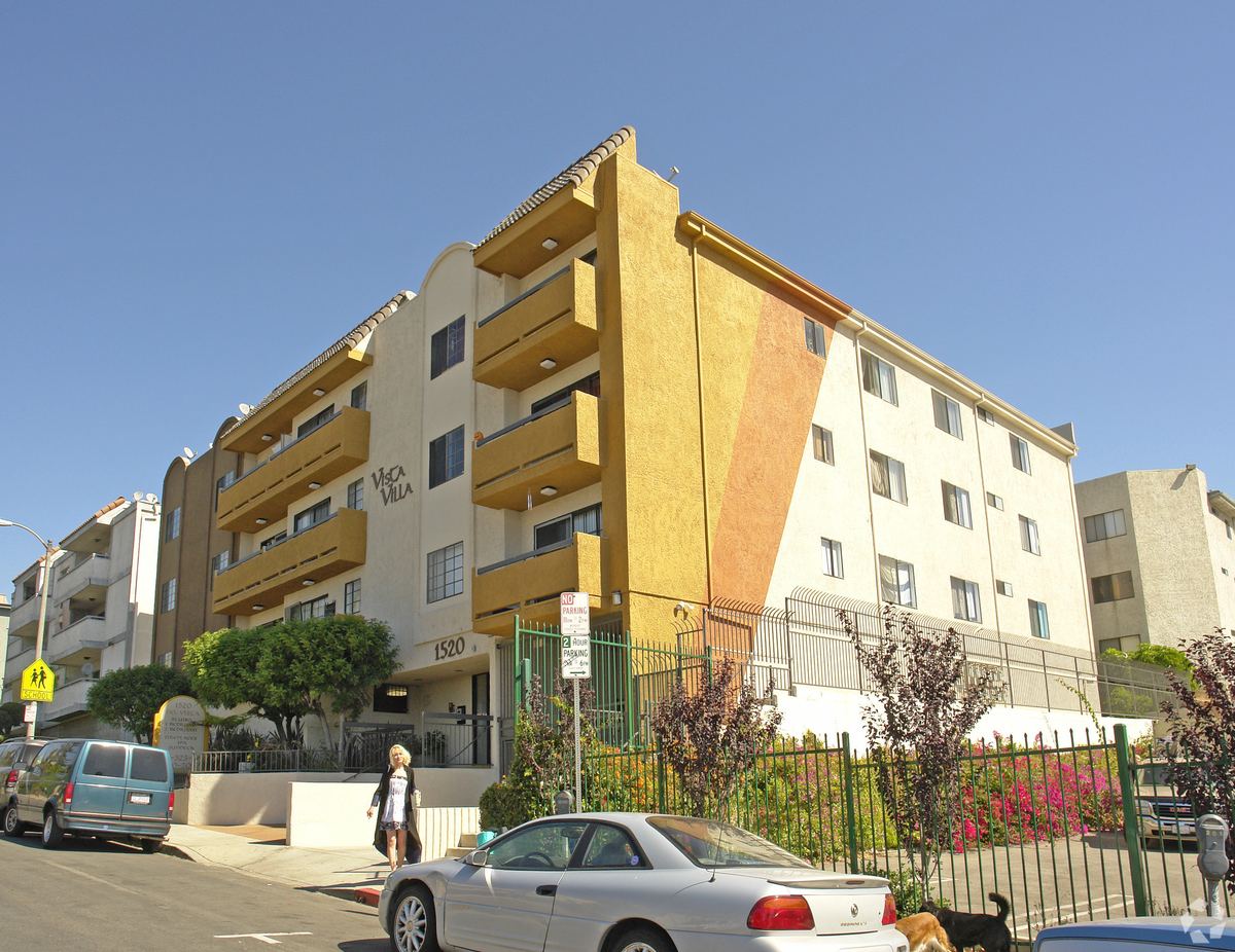 1522 N Vista, Hollywood