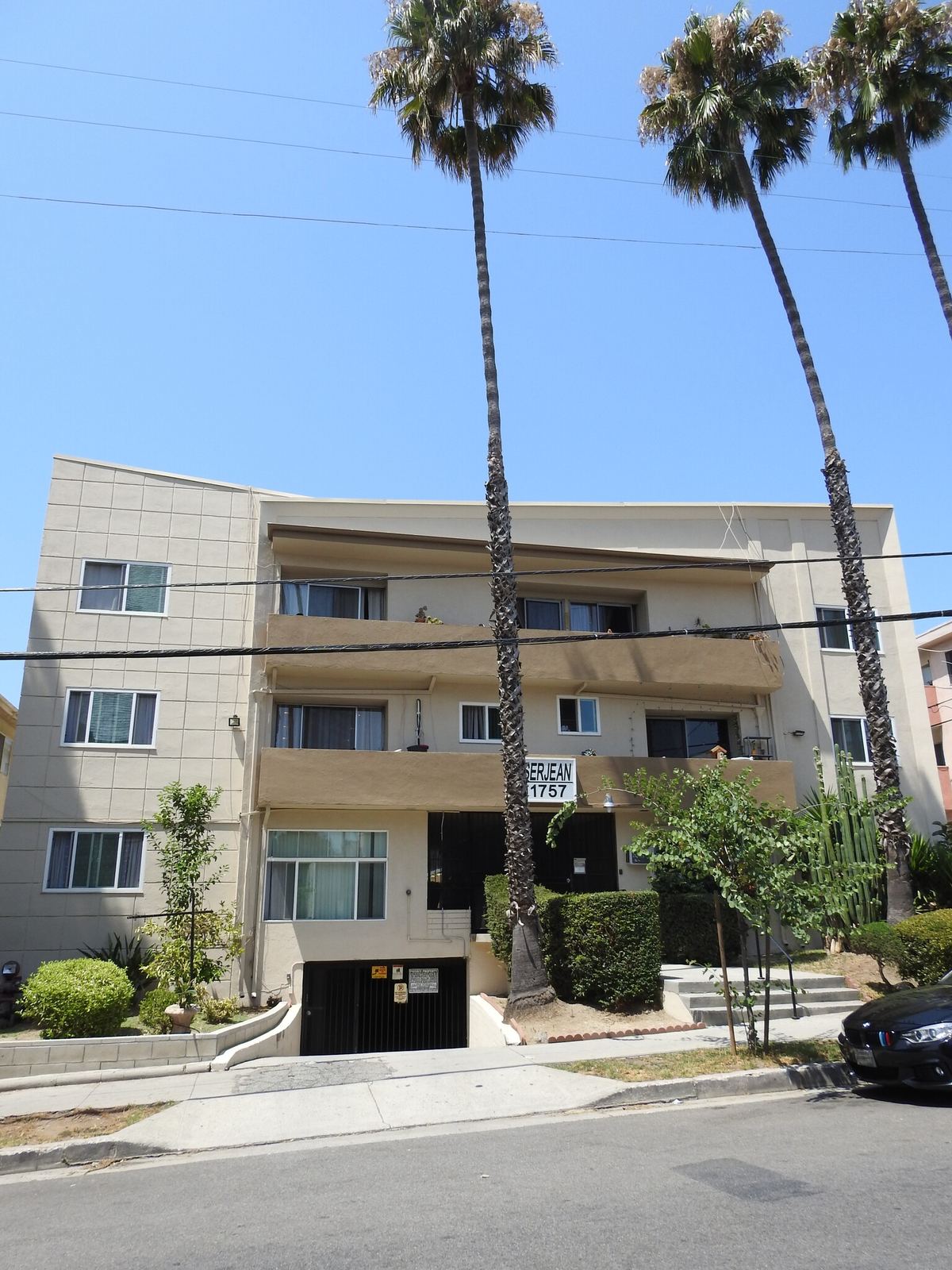 1757 N Serrano Ave, Hollywood