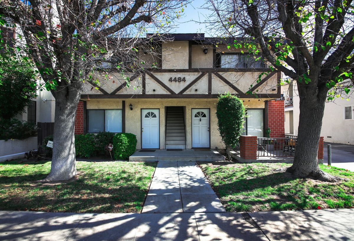 4484 Murietta Ave, Sherman Oaks