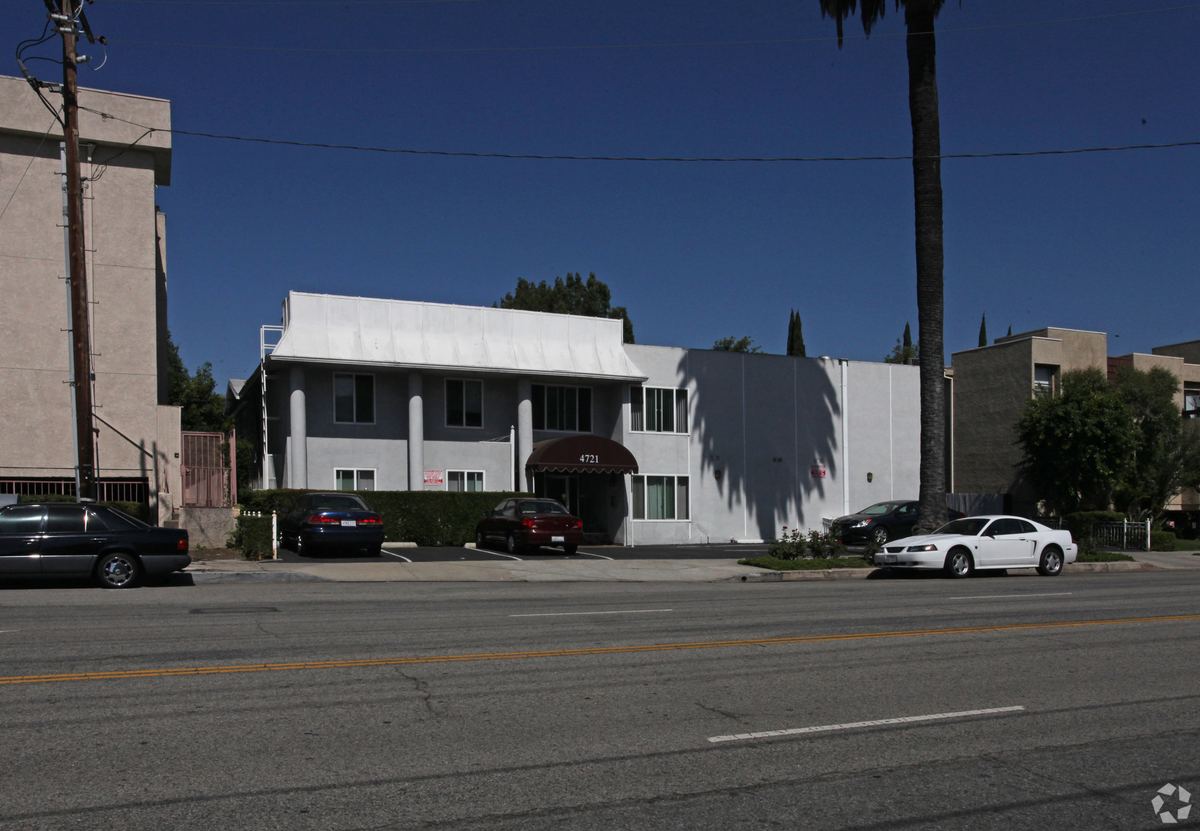 4721 Kester Avenue, Sherman Oaks