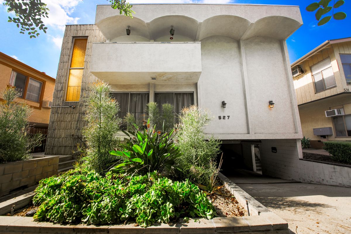 527 N Orlando Ave, West Hollywood