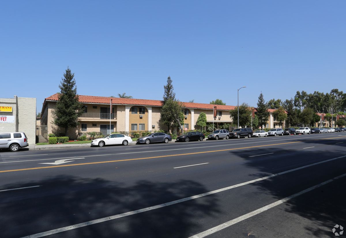 6425 Reseda Blvd, Reseda